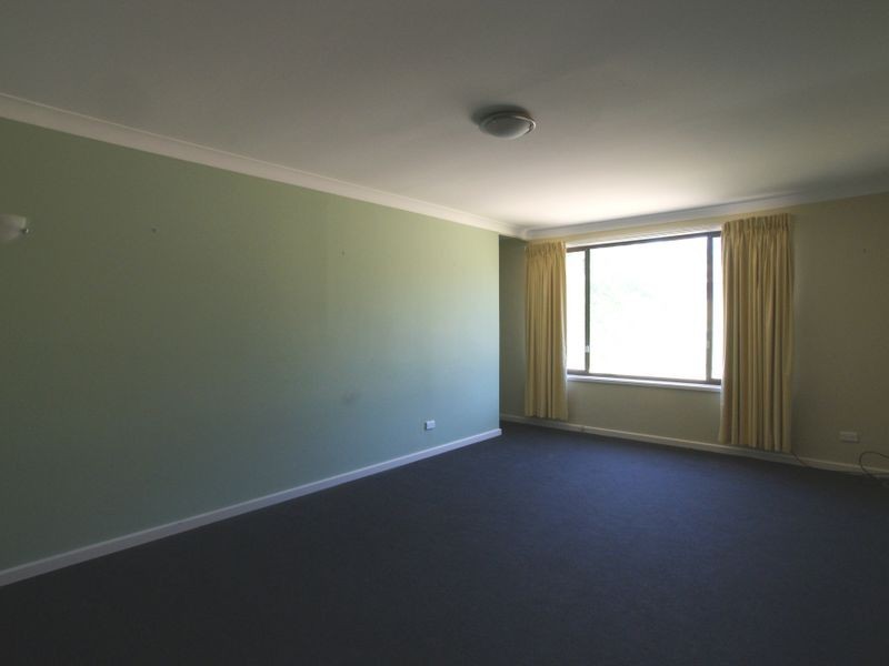 32 Edward Road, Batehaven NSW 2536