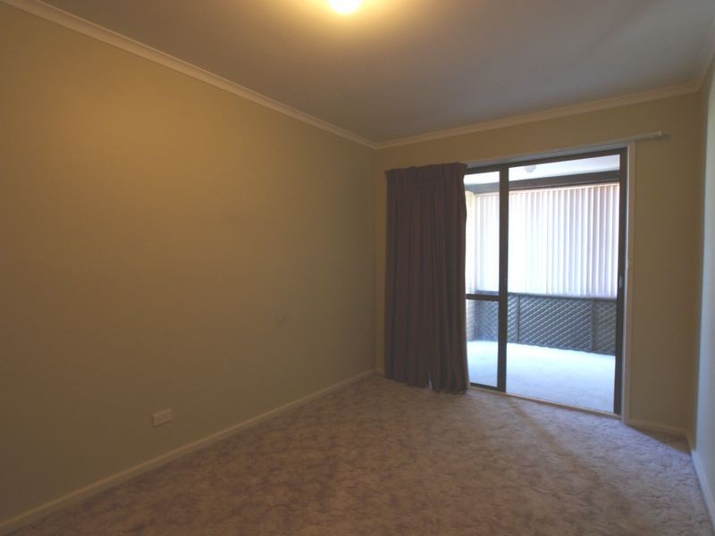 32 Edward Road, Batehaven NSW 2536