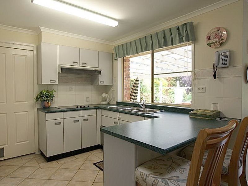 66 Melaleuca Crescent, Catalina NSW 2536