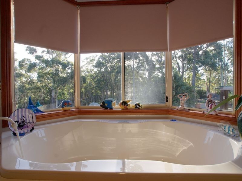 121 Clyde Road, Surfside NSW 2536