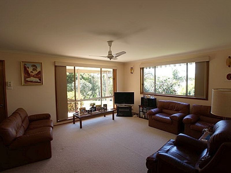 13 Yarrabee Drive, Catalina NSW 2536