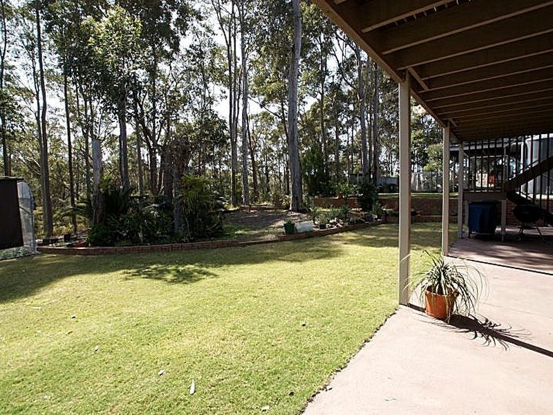 74 Forest Parade, Tomakin NSW 2537