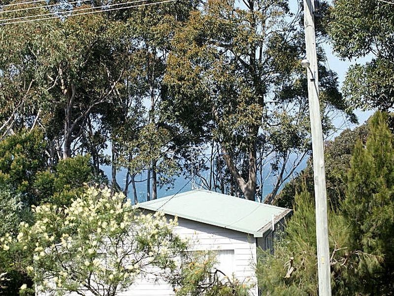 74 Forest Parade, Tomakin NSW 2537