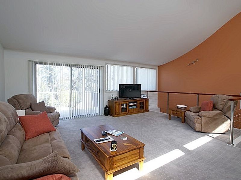 74 Forest Parade, Tomakin NSW 2537