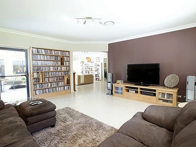 15 Crosby Drive, Batehaven NSW 2536