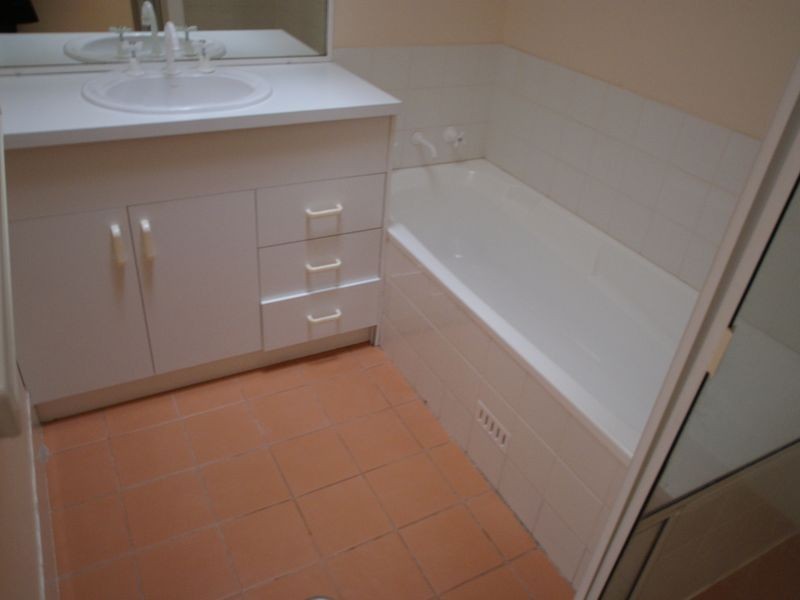 18/12-18 Newth Place, Surf Beach NSW 2536