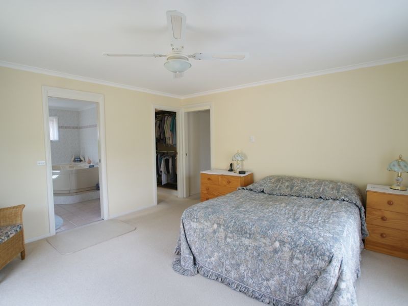 26 Catalina Drive, Catalina NSW 2536