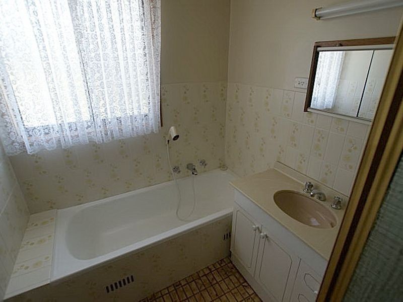 19 Ainslie Parade, Tomakin NSW 2537