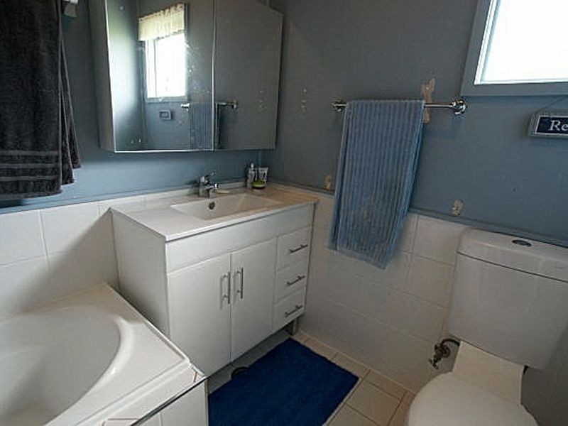 81 Tallawang Avenue, Malua Bay NSW 2536