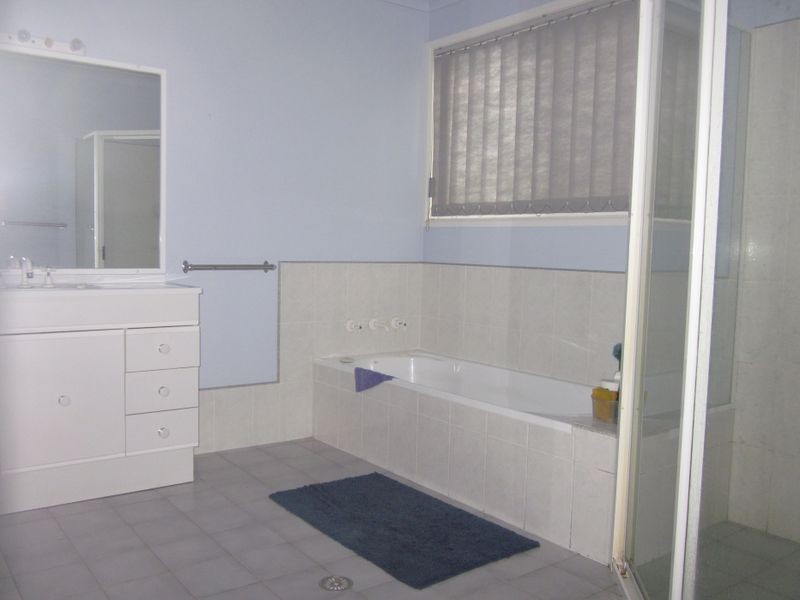 138 Country Club Drive, Catalina NSW 2536