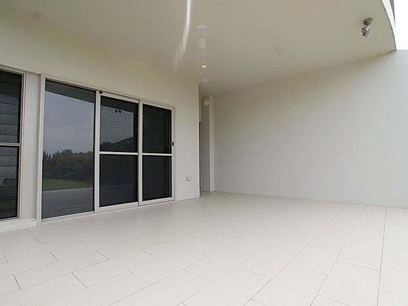 255 Beach Road, Denhams Beach NSW 2536