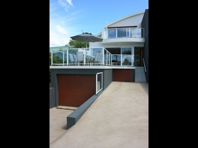 4B Marjorie Crescent, Batehaven NSW 2536