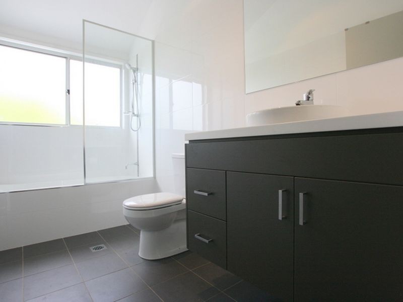 4B Marjorie Crescent, Batehaven NSW 2536