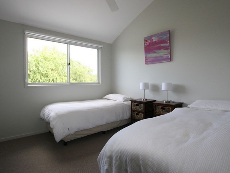 4B Marjorie Crescent, Batehaven NSW 2536