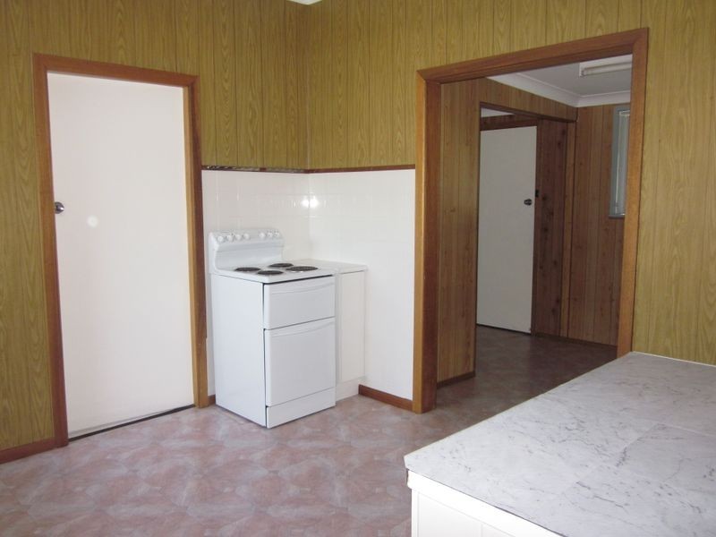 4 Avalon St, Batemans Bay NSW 2536