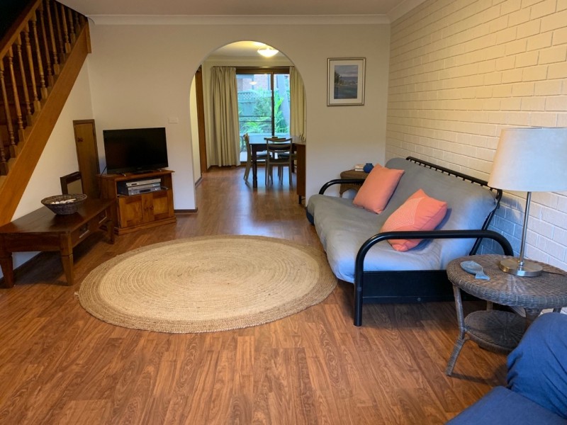 3 / 6-8 Newth Place, Surf Beach NSW 2536