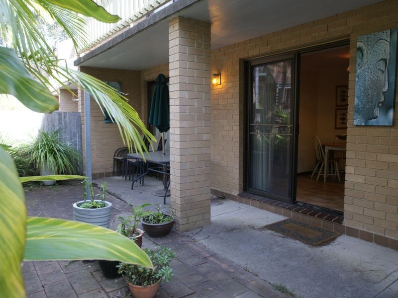 3 / 6-8 Newth Place, Surf Beach NSW 2536