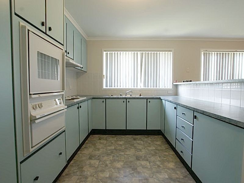 14 Wentworth Avenue, Sunshine Bay NSW 2536