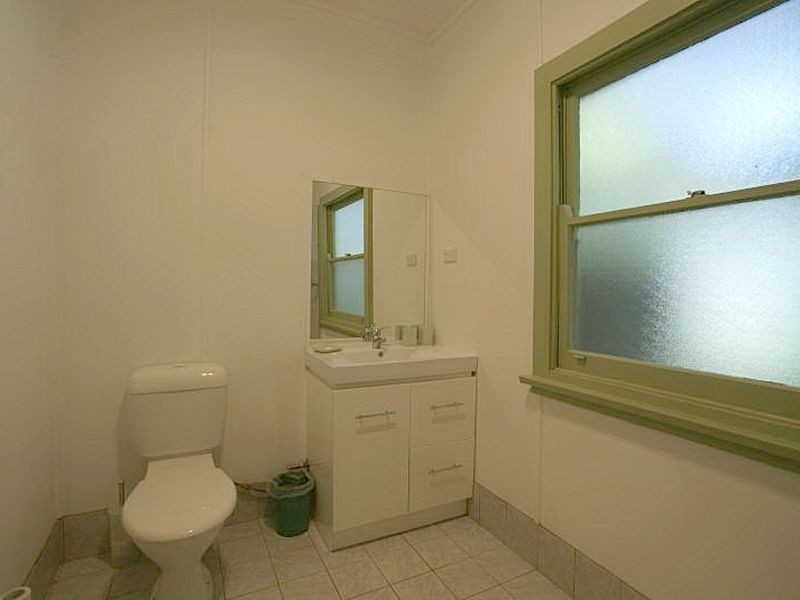 26 Depot Beach Road, Batehaven NSW 2536