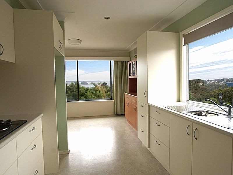 11 Calga Crescent, Catalina NSW 2536