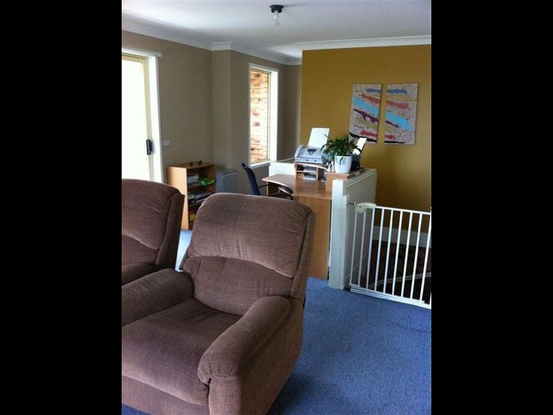 12 Berry Place, Surf Beach NSW 2536