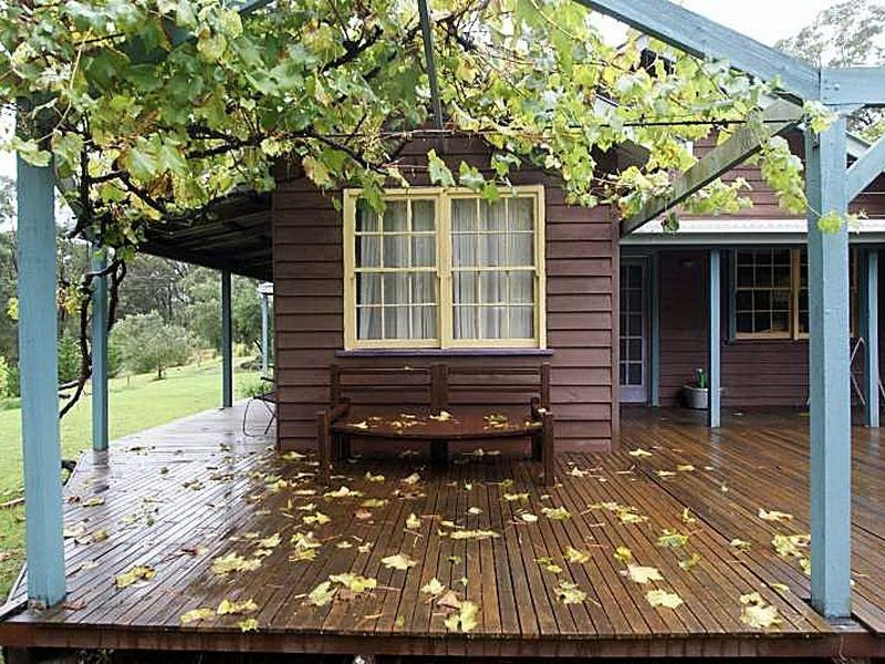 45 Sproxtons Road, Nelligen NSW 2536