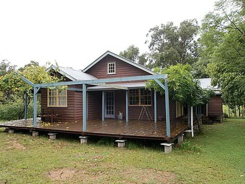 45 Sproxtons Road, Nelligen NSW 2536