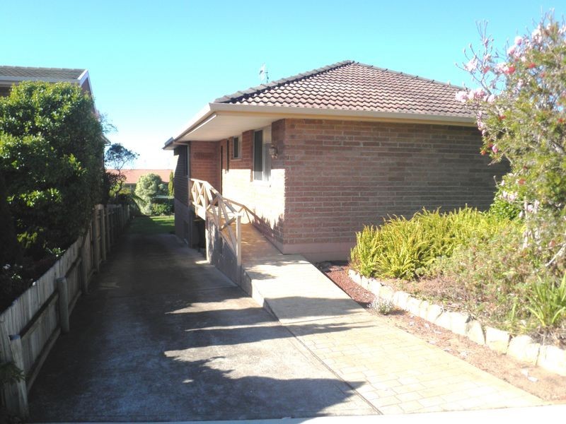 15 Calton Road, Batehaven NSW 2536