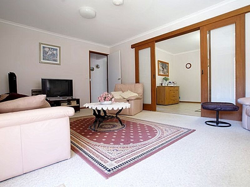 25 Calton Road, Batehaven NSW 2536