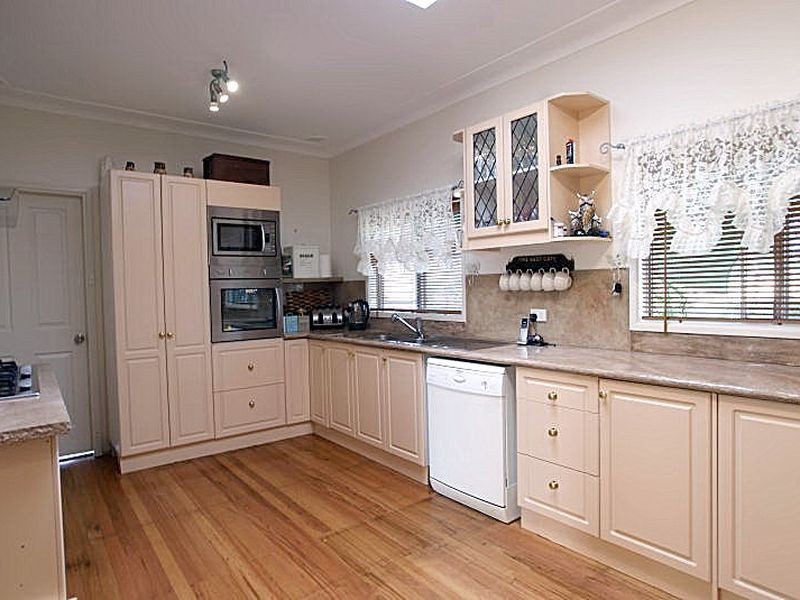 55 Bavarde Avenue, Batemans Bay NSW 2536