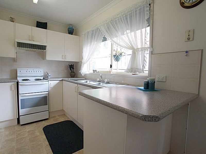 86 Hume Road, Sunshine Bay NSW 2536