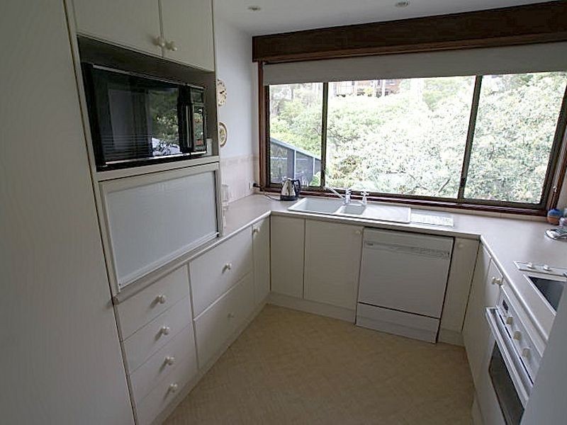 32 Endeavour Avenue, Lilli Pilli NSW 2536