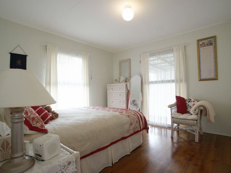 40 Wallaringa Street, Surfside NSW 2536