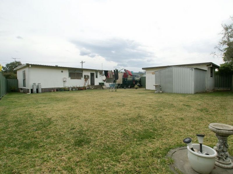 40 Wallaringa Street, Surfside NSW 2536