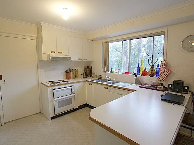 4/6 Lisa Place, Sunshine Bay NSW 2536