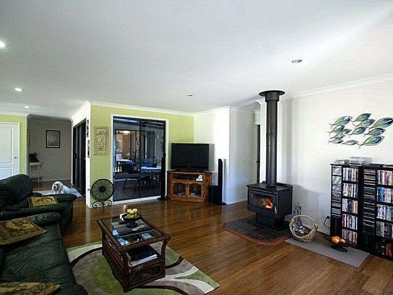 3 Bowerbird Place, Malua Bay NSW 2536