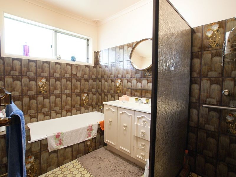 61 Tasman Street, Surf Beach NSW 2536