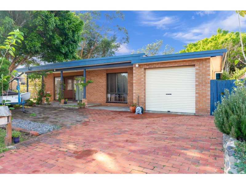 14 Tasman Street, Surf Beach NSW 2536