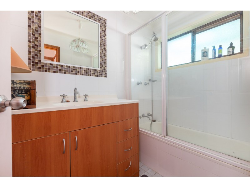 14 Tasman Street, Surf Beach NSW 2536