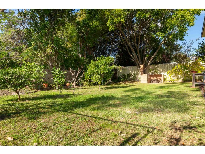14 Tasman Street, Surf Beach NSW 2536
