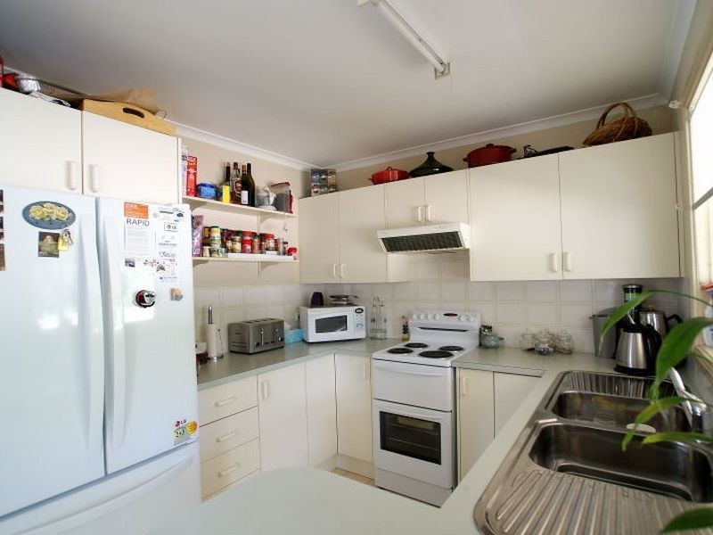 12 Osprey Place, Surfside NSW 2536