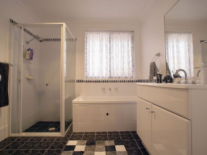 79 Country Club Drive, Catalina NSW 2536