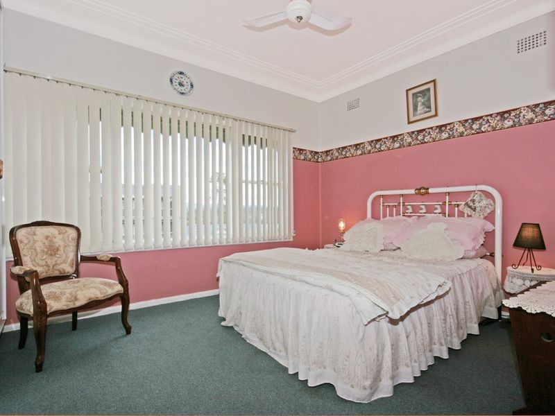 9 Pacific Street, Batemans Bay NSW 2536