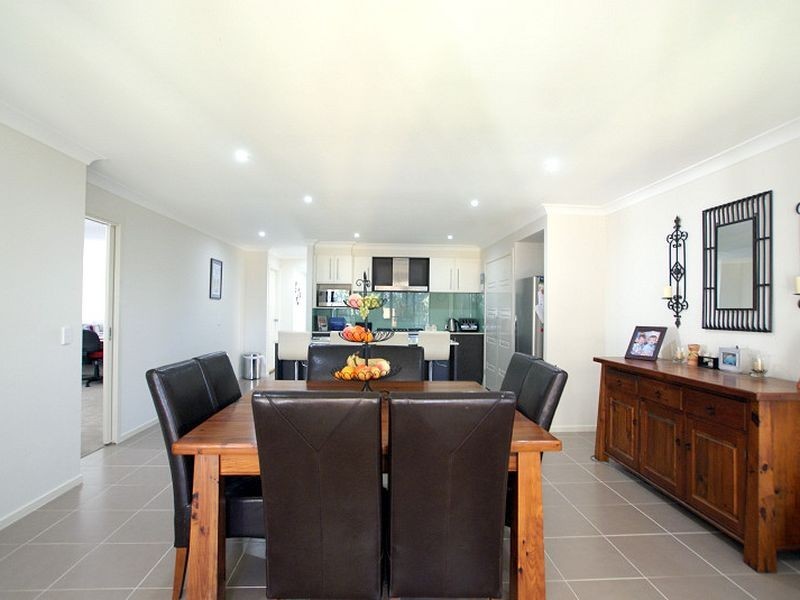 4 Elandra Place, Malua Bay NSW 2536