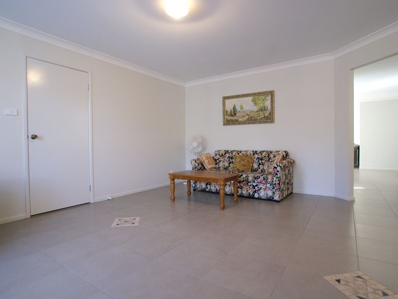 124 Maloneys Drive, Maloneys Beach NSW 2536