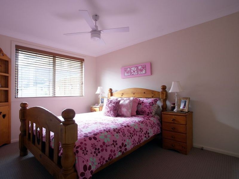4 Marcelle Close, Broulee NSW 2537