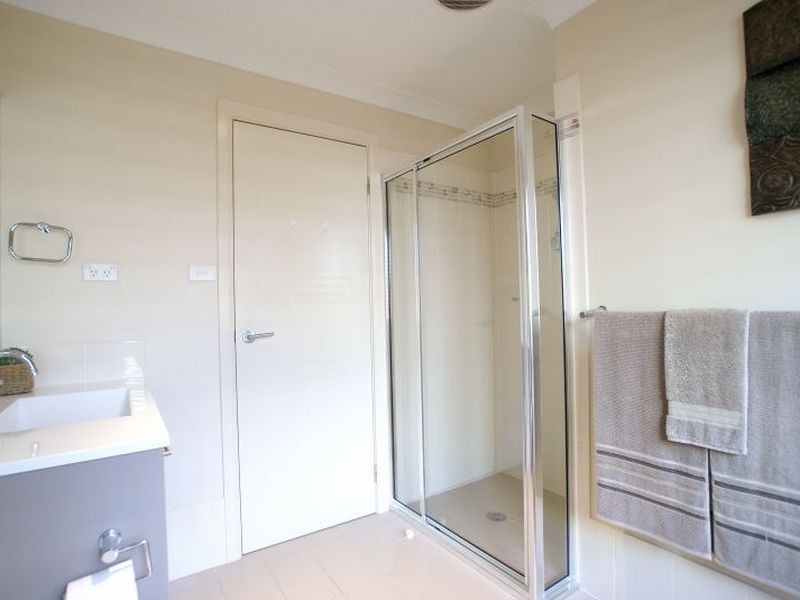 4 Marcelle Close, Broulee NSW 2537