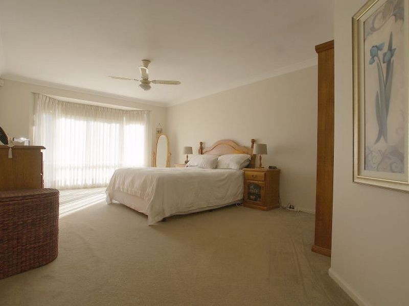 77 Clyde View Drive, Long Beach NSW 2536