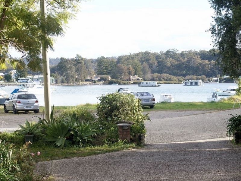 2/12 Wray Street, Batemans Bay NSW 2536