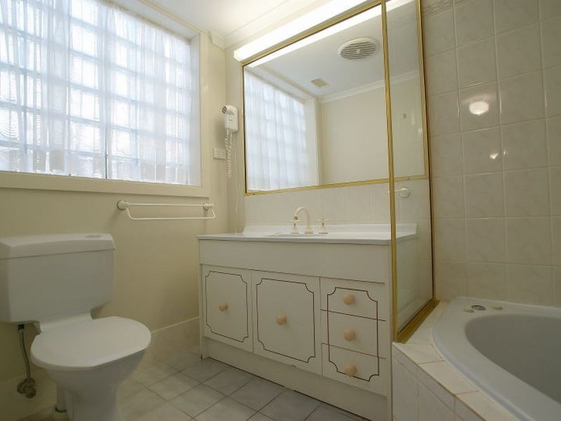 2/45 Beach Road, Batemans Bay NSW 2536